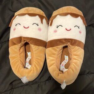 Squishmallow Smores Slippers